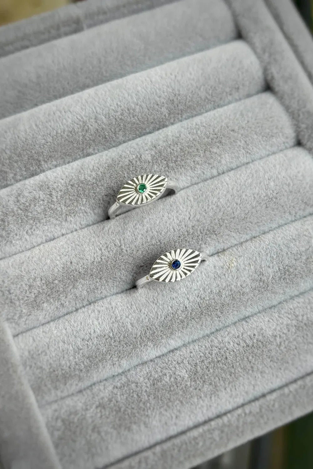 The Pheia-Lacivert Taş Detaylı Oval Serçe Parmak Yüzüğü | 925 Ayar Gümüş-Yüzük-1-Milagron.com