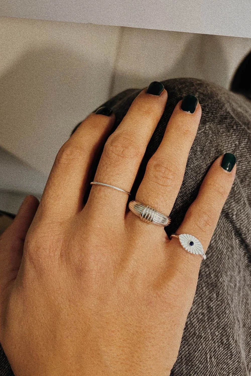 The Pheia-Lacivert Taş Detaylı Oval Serçe Parmak Yüzüğü | 925 Ayar Gümüş-Yüzük-2-Milagron.com