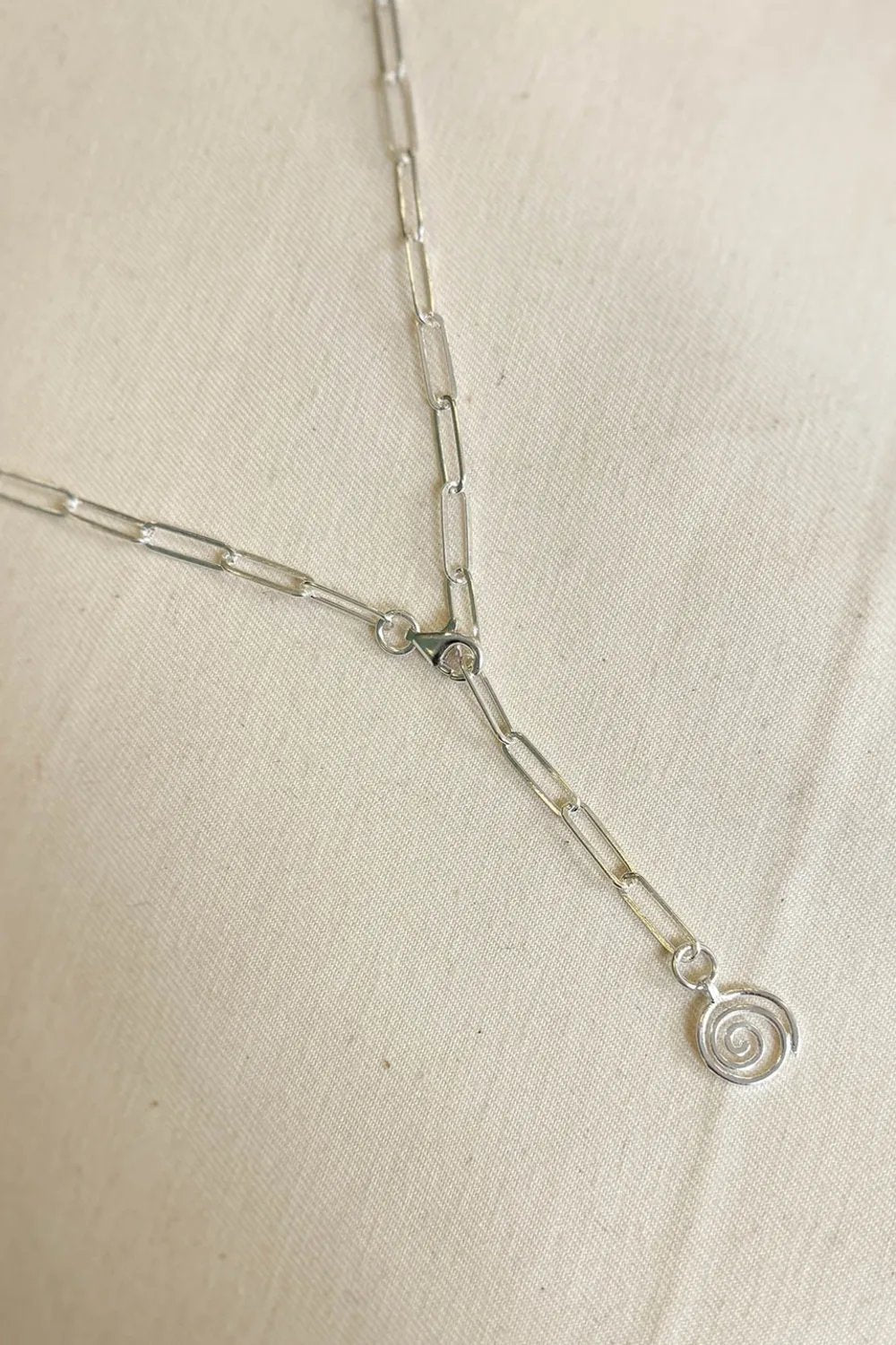 The Pheia-Spiral Güneş Link Zincir Kolye | 925 Ayar Gümüş-Kolye-3-Milagron.com