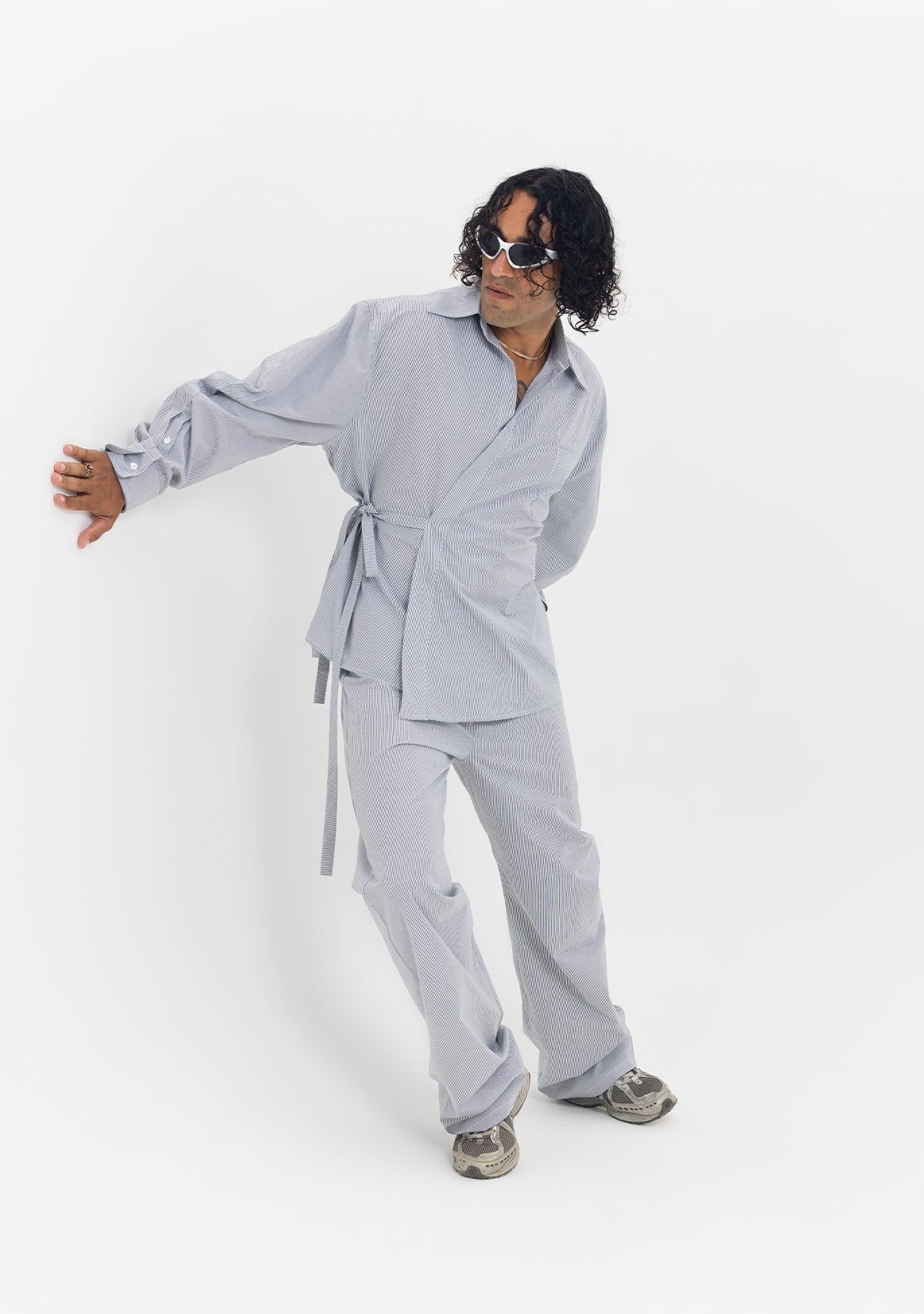 Tiny-Asimetrik Kesim Çizgili Bağlamalı Gömlek-Gömlek-3-Milagron.com