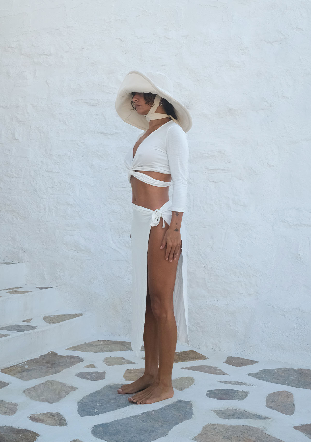 Tiny-Bağlamalı Uzun Kollu Kısa Beyaz Bluz-Bluz-4-Milagron.com