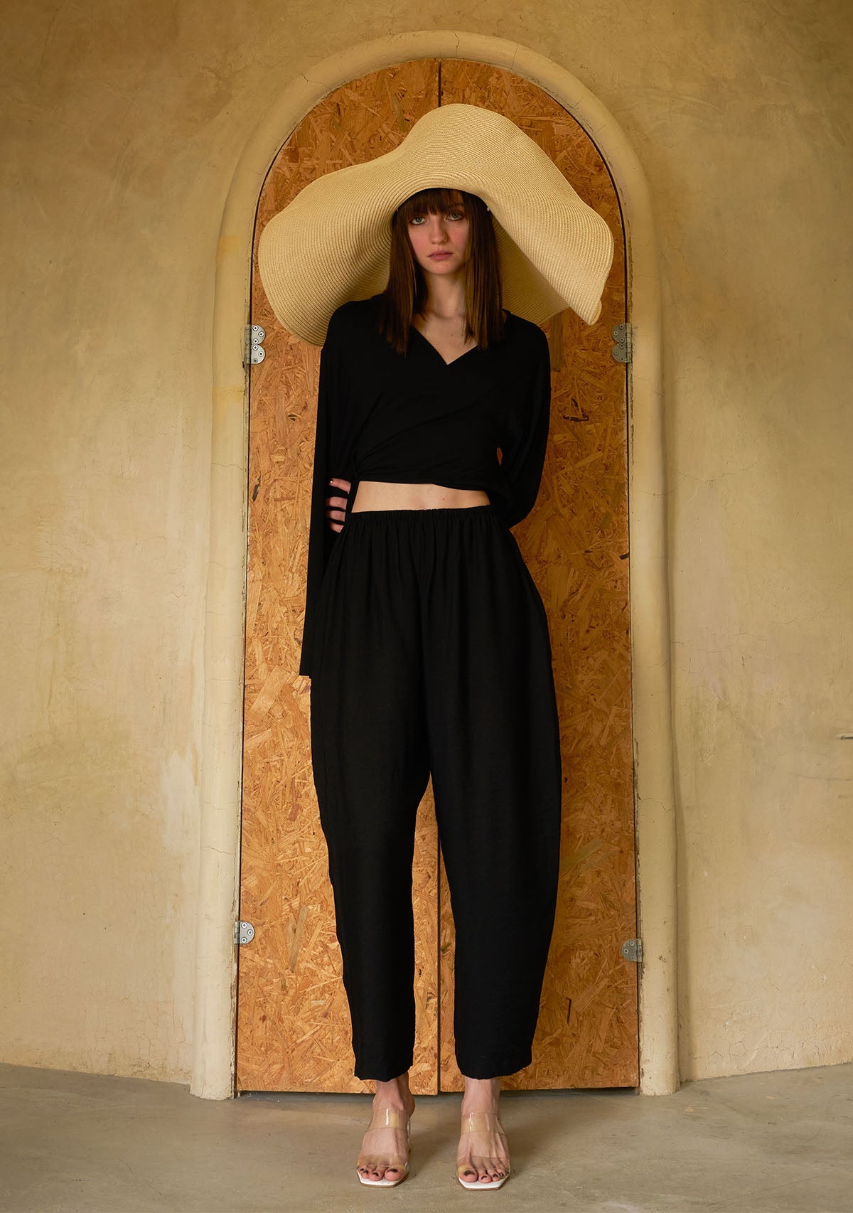 Tiny-Bağlamalı Yarasa Kol Siyah Bluz-Bluz-5-Milagron.com