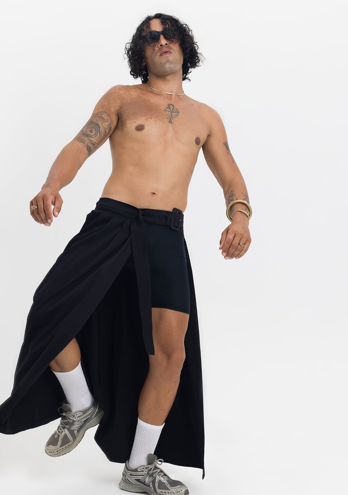 Tiny-Beli Kemerli Siyah Pileli Etek Aksesuar-Etek-8-Milagron.com