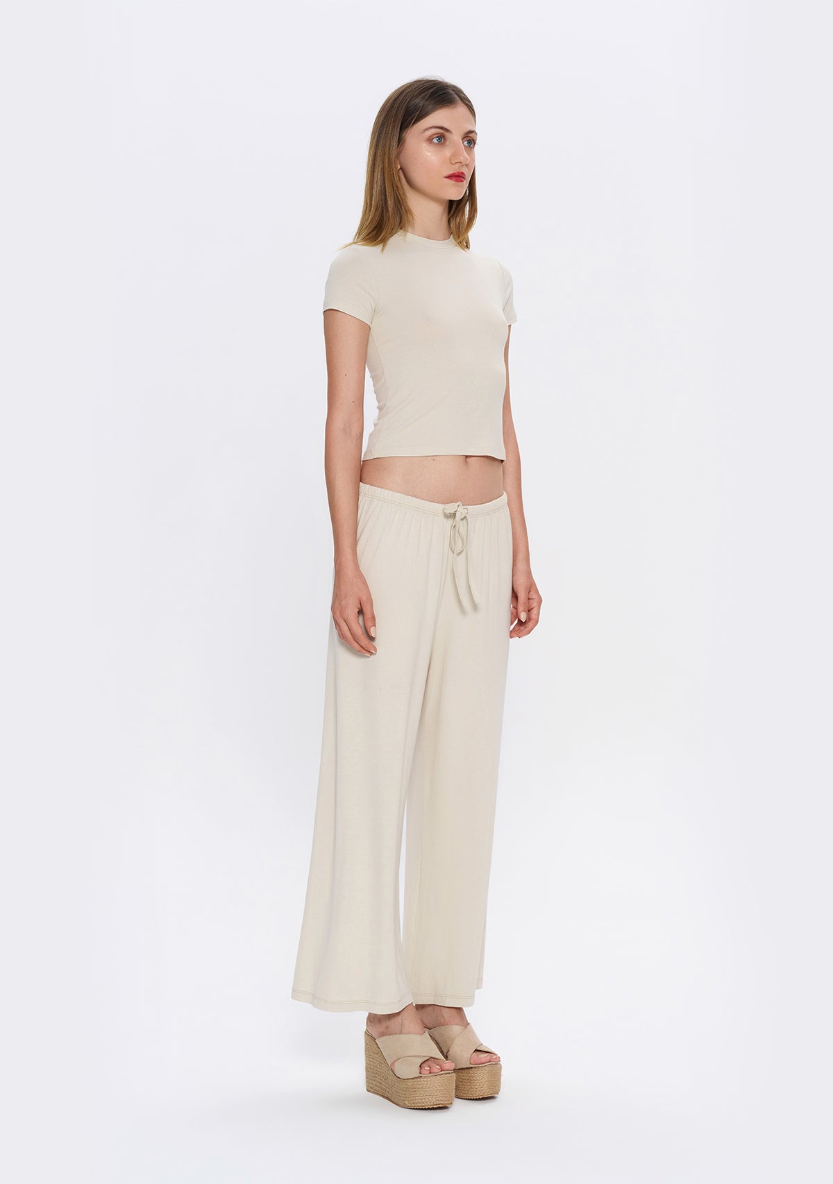 Tiny-Dar Kesim Krem Tişört-T-Shirts-7-Milagron.com