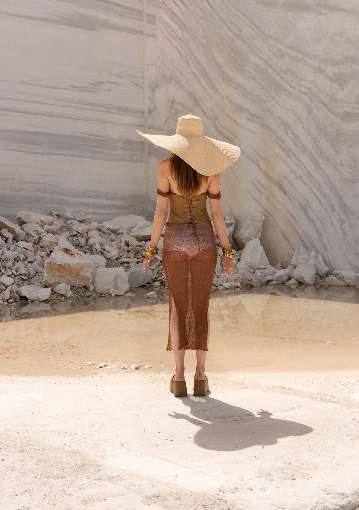 Tiny-El İşi Kolsuz Uzun Kahverengi Elbise-Elbise-7-Milagron.com