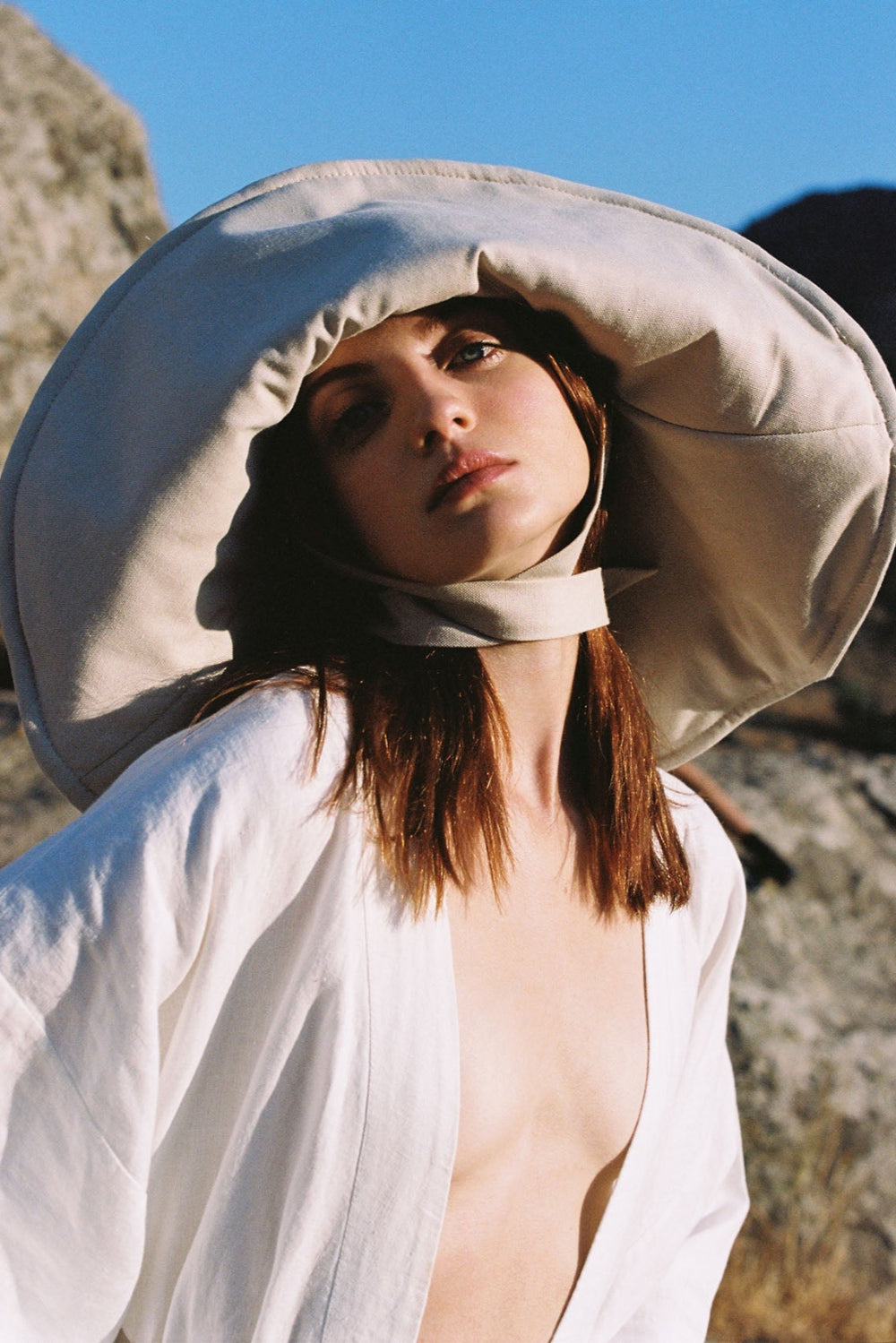 Tiny-Gölgelikli Büyük Krem Şapka-Şapka-1-Milagron.com