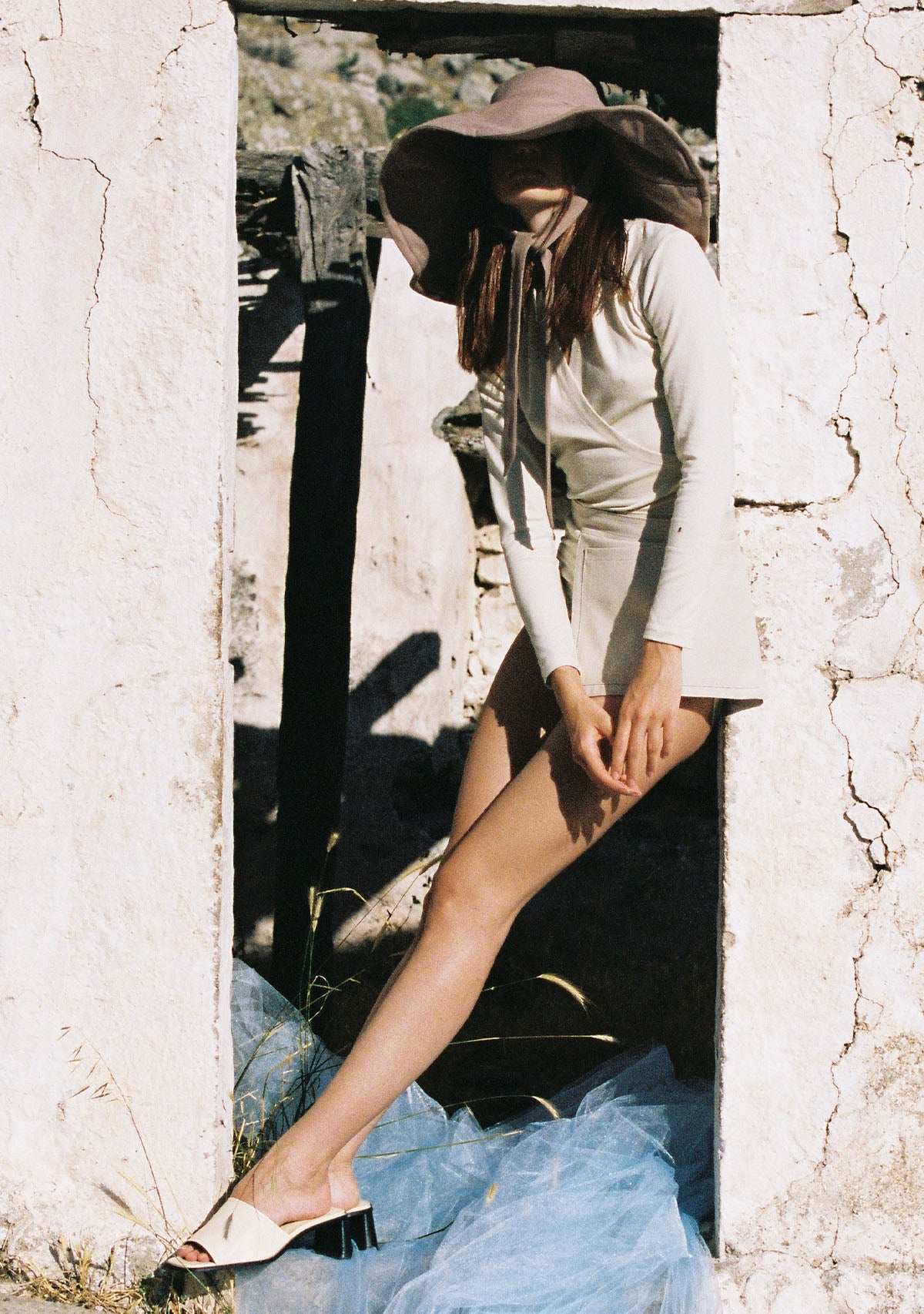 Tiny-Gölgelikli Büyük Nude Şapka-Şapka-5-Milagron.com