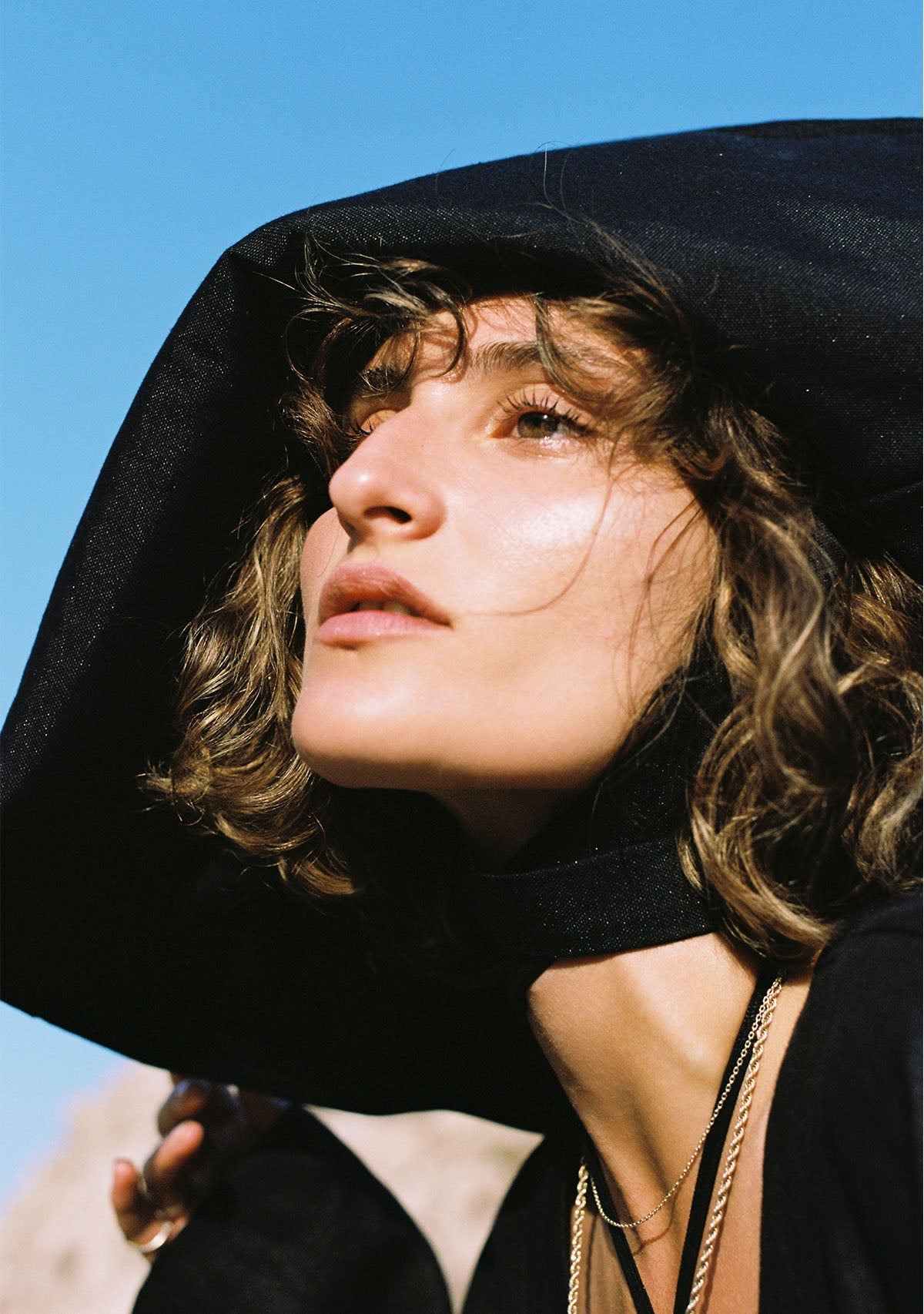 Tiny-Gölgelikli Büyük Siyah Şapka-Şapka-5-Milagron.com