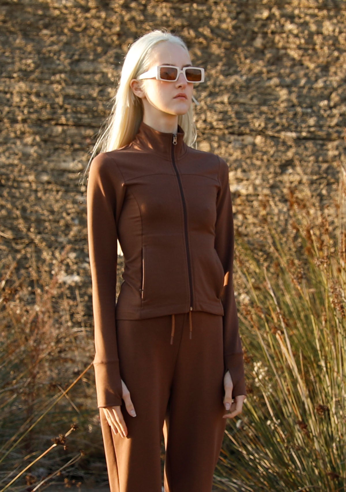 Tiny-Kahverengi Önde Tam Fermuarlı Uzun Kollu Aktif Üst-Sweatshirts & Hoodies-4-Milagron.com