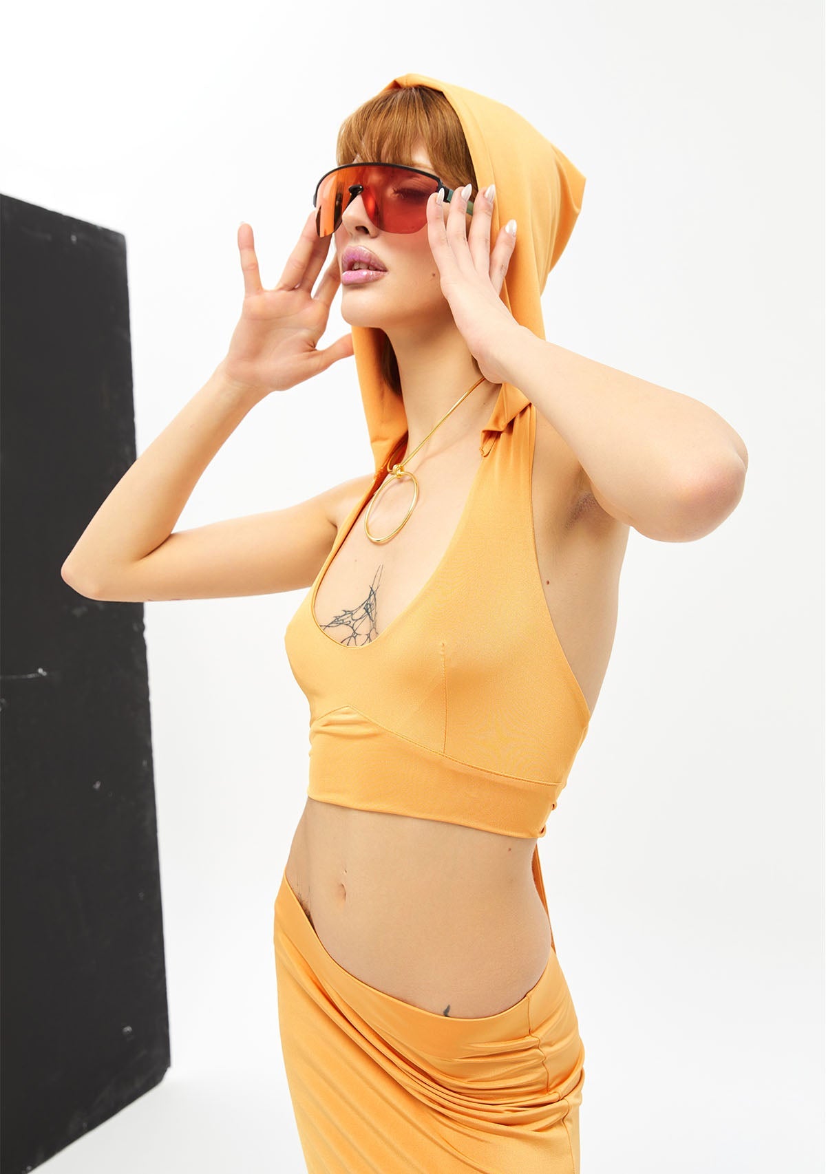 Tiny-Kapüşonlu Turuncu Büstiyer-Top-8-Milagron.com