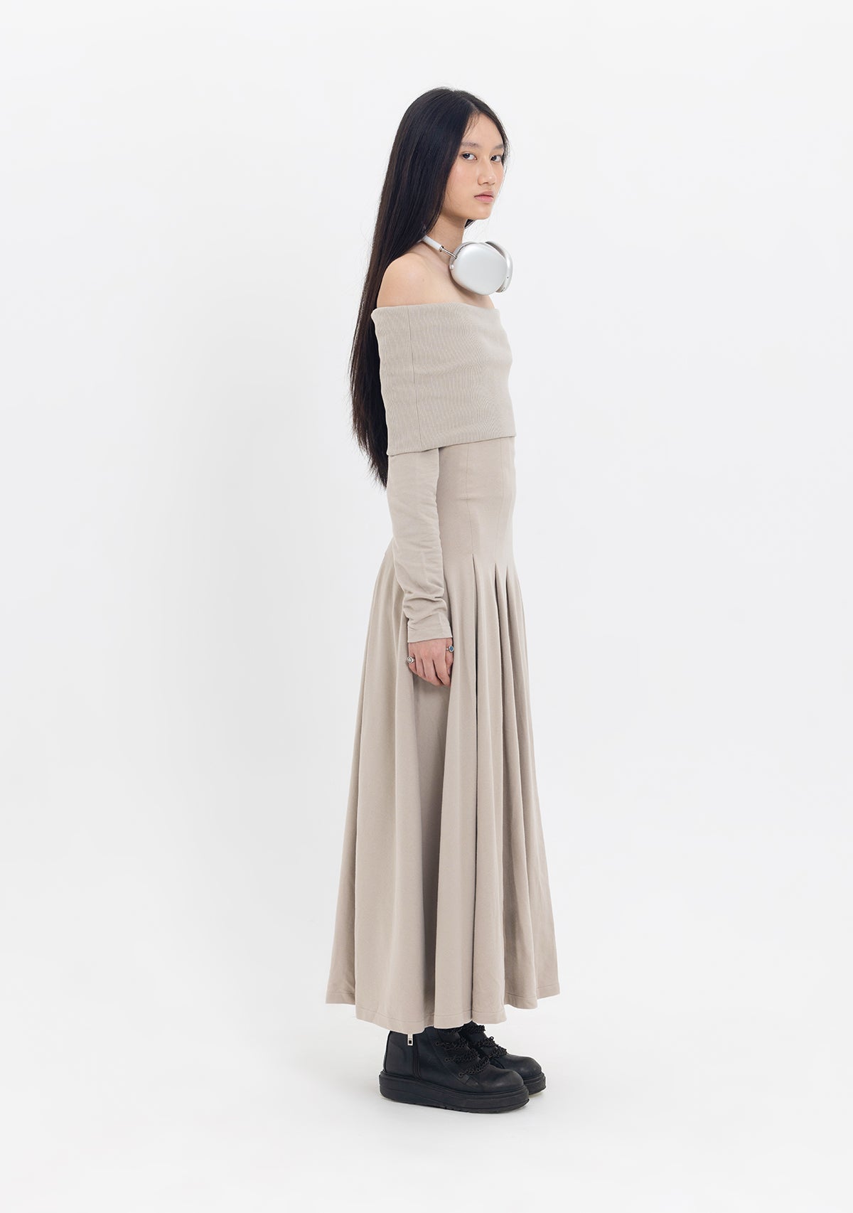 Tiny-Kayık Yaka Pileli Bej Uzun Elbise-Elbise-5-Milagron.com