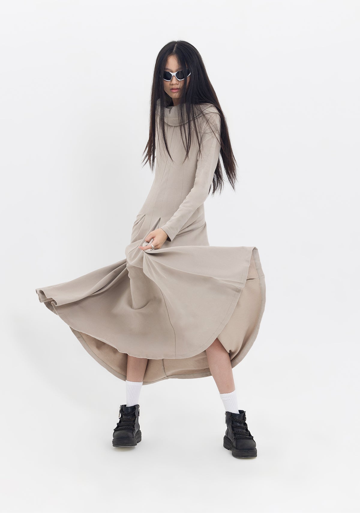 Tiny-Kayık Yaka Pileli Bej Uzun Elbise-Elbise-8-Milagron.com