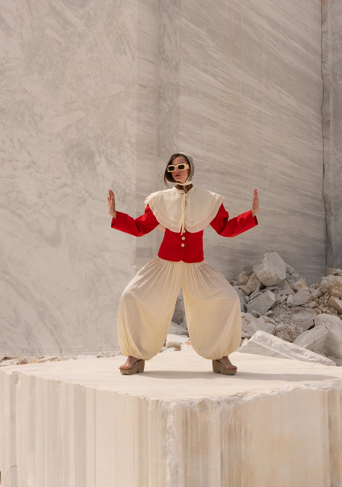 Tiny-Kırmızı önü Düğmeli Vatkalı Büzgülü Ceket-Ceket-8-Milagron.com