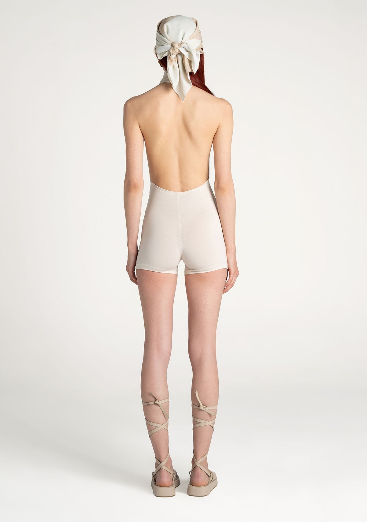 Tiny-Krem Boğazlı Sırt Dekolteli Şort Bodysuit-Tulum-2-Milagron.com