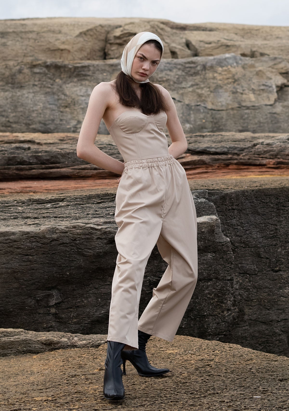 Tiny-Krem Kalp Yaka Büstiyer-Top-2-Milagron.com