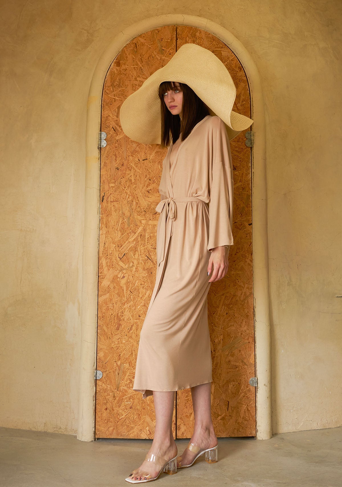 Tiny-Nude Kimono-Kimono-4-Milagron.com