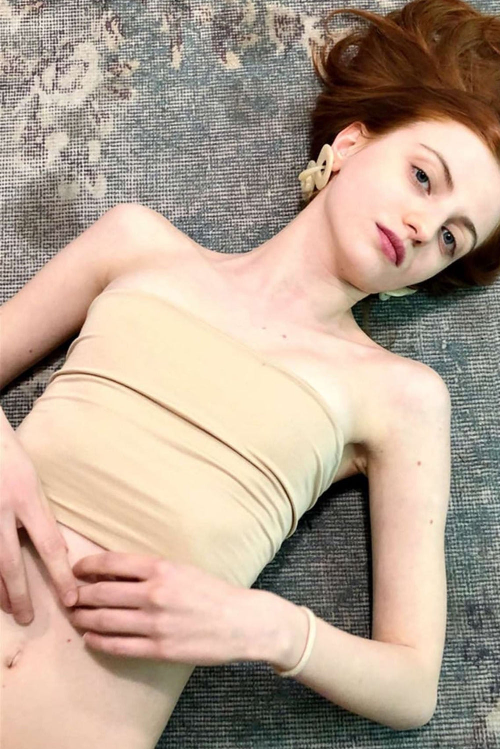 Tiny-Nude Straplez Üst-Top-1-Milagron.com