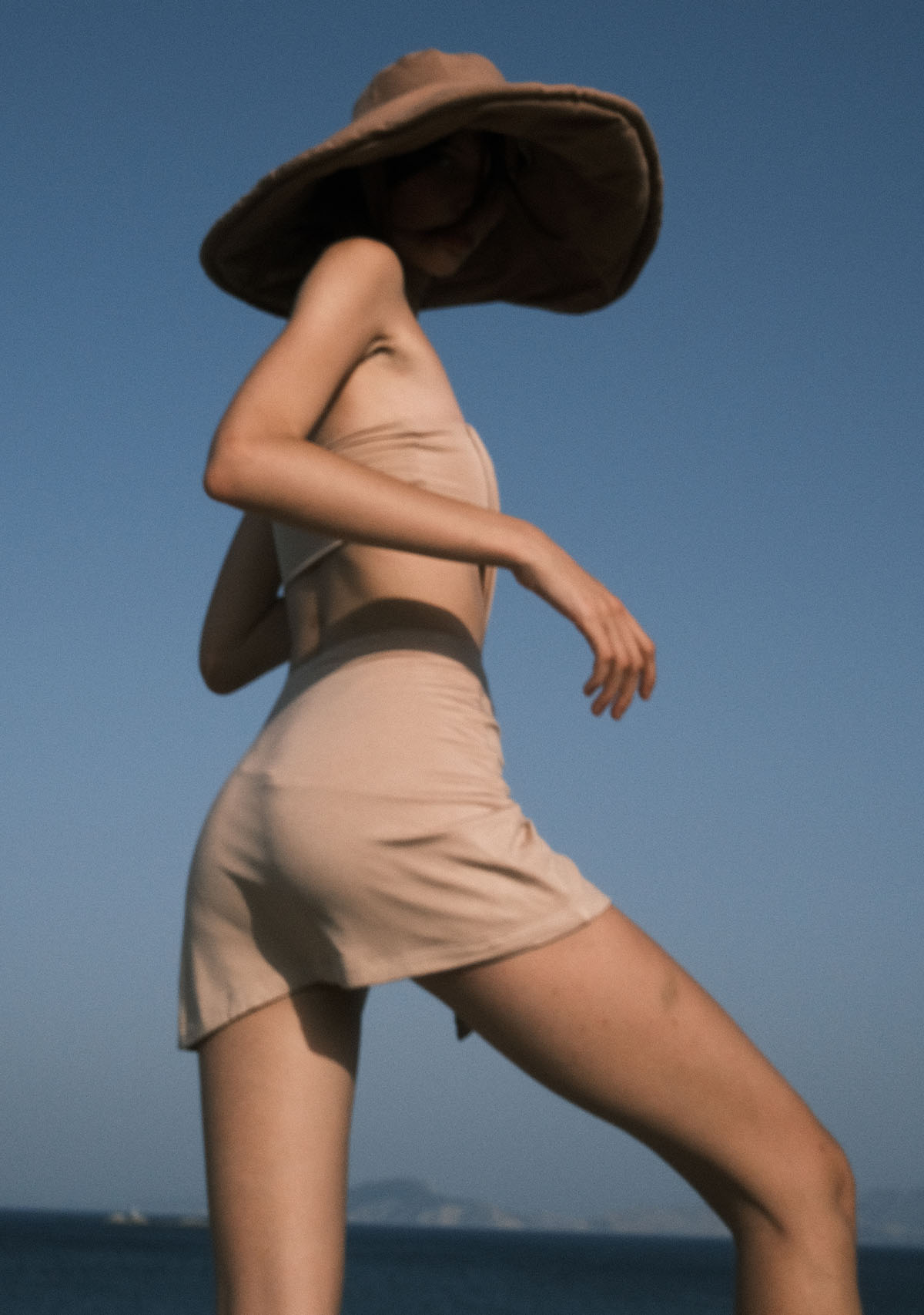 Tiny-Nude Z Detaylı Straplez Elbise-Elbise-12-Milagron.com