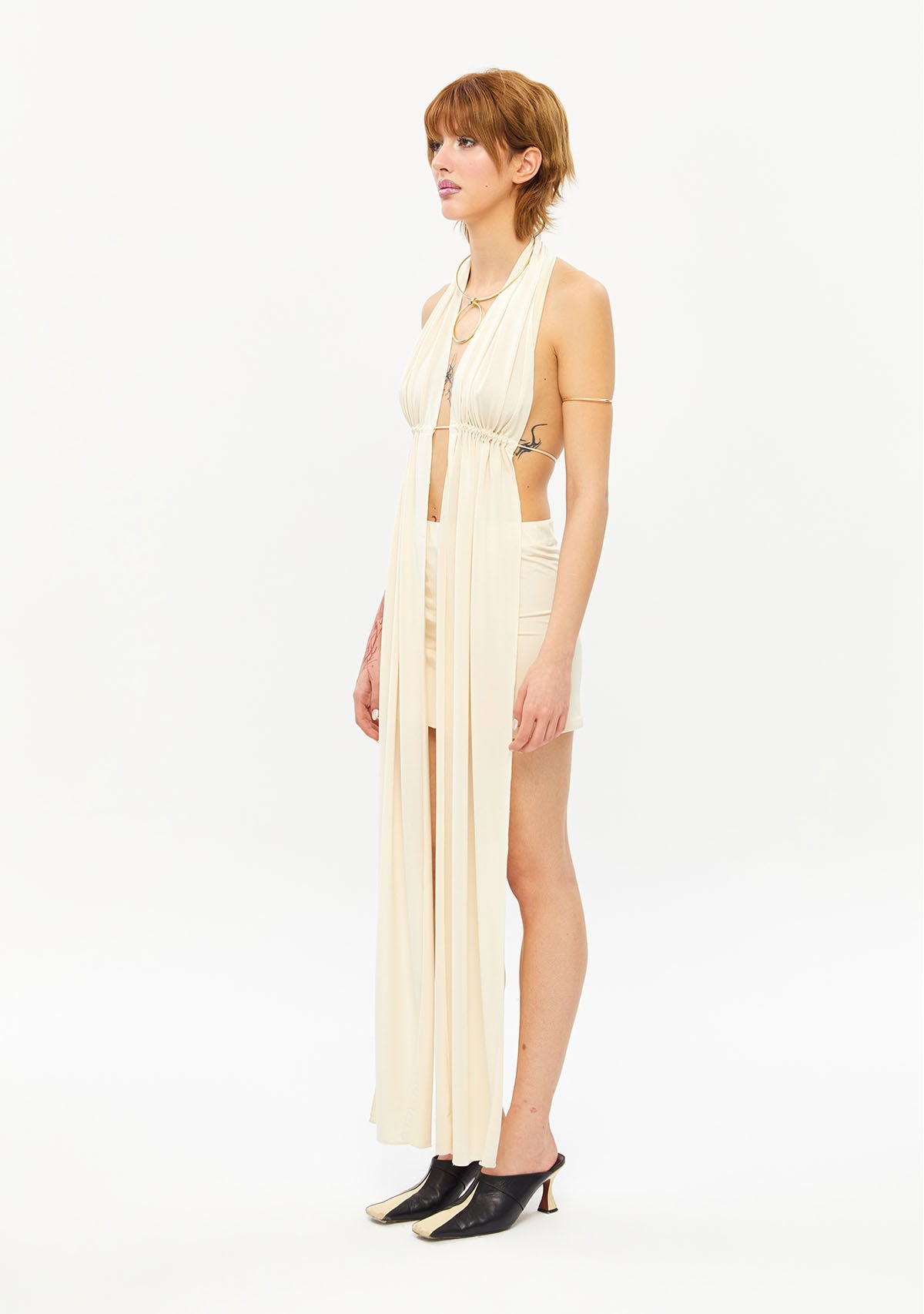 Tiny-Önleri Uzun Derin Dekolteli Beyaz Bluz-Top-6-Milagron.com