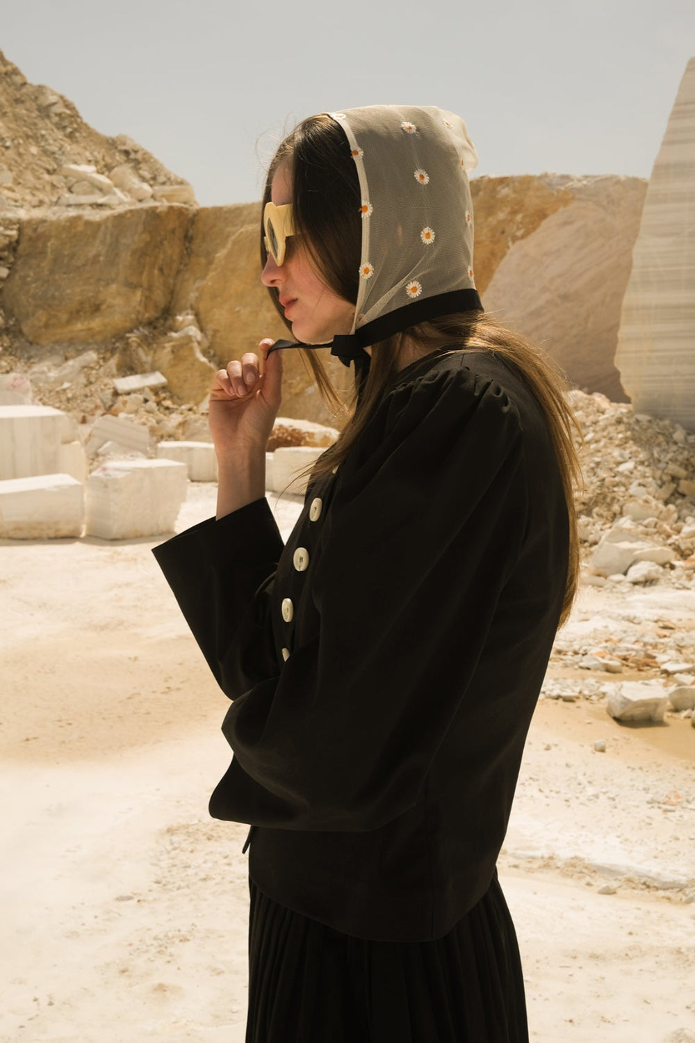 Tiny-Papatya Nakışlı Siyah Kurdeleleli Tül şapka-Şapka-1-Milagron.com