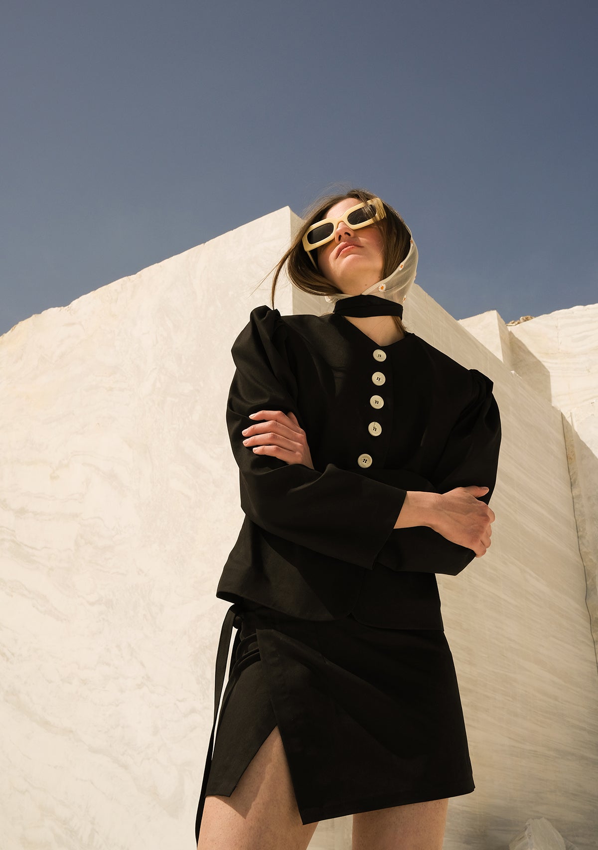 Tiny-Papatya Nakışlı Siyah Kurdeleleli Tül şapka-Şapka-2-Milagron.com