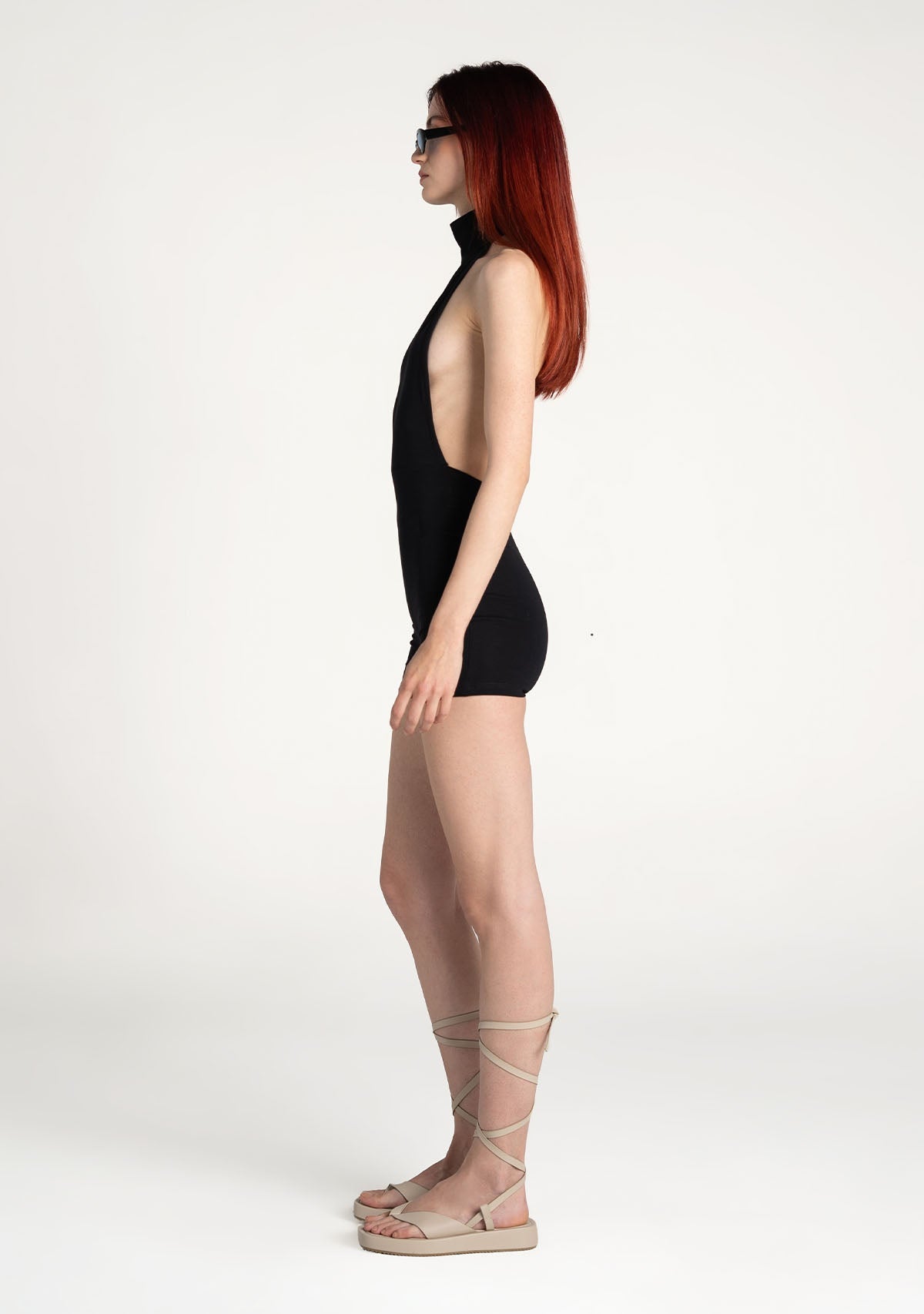 Tiny-Siyah Boğazlı Sırt Dekolteli Şort Bodysuit-Bodysuit-4-Milagron.com