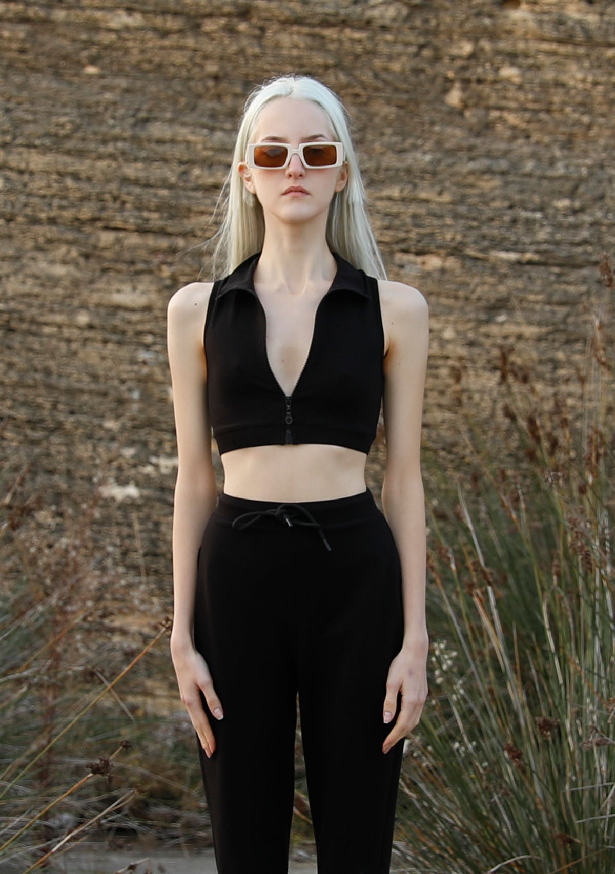 Tiny-Siyah Fermuar Detaylı Boğazlı Kısa Bluz-Bluz-5-Milagron.com