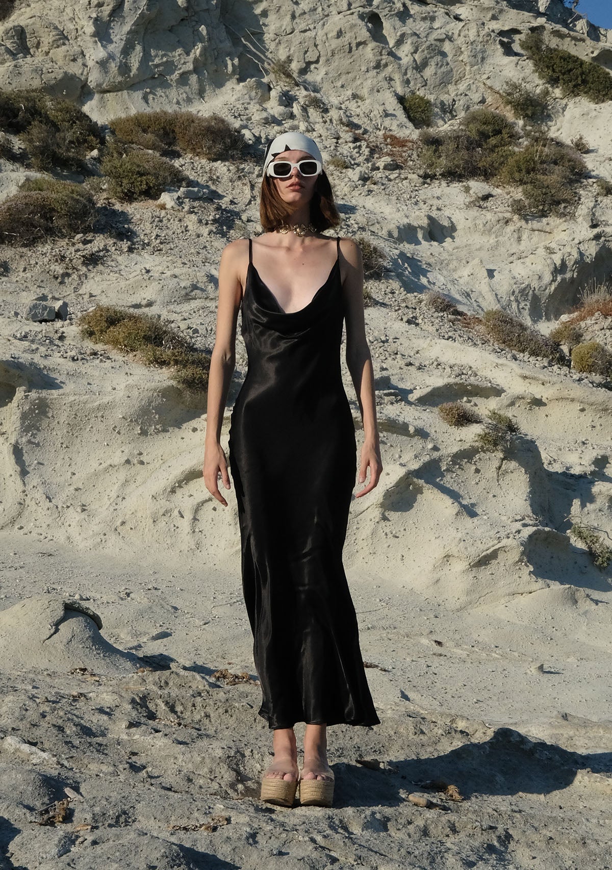 Tiny-Siyah İnce Askılı Uzun Saten Elbise-Elbise-1-Milagron.com