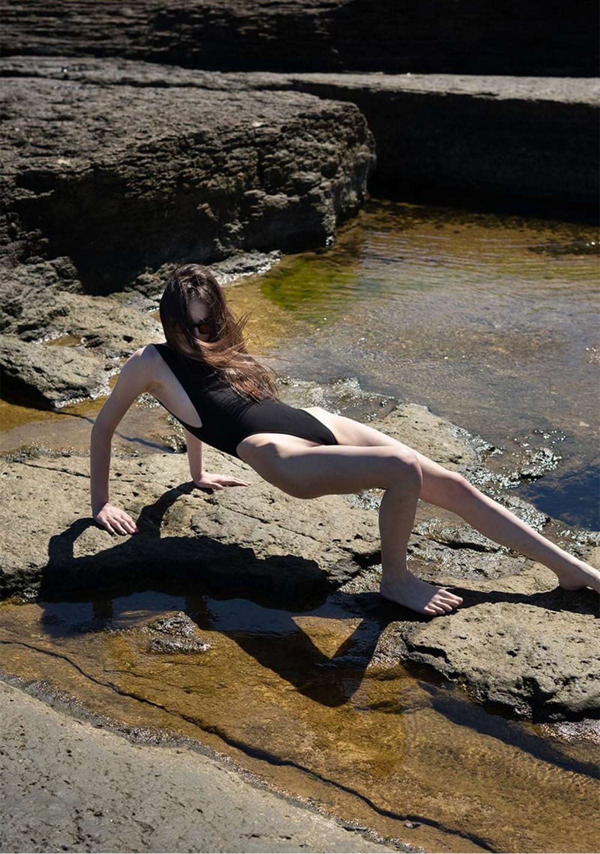 Tiny-Siyah Sırt Dekolteli Bodysuit-Bodysuit-3-Milagron.com