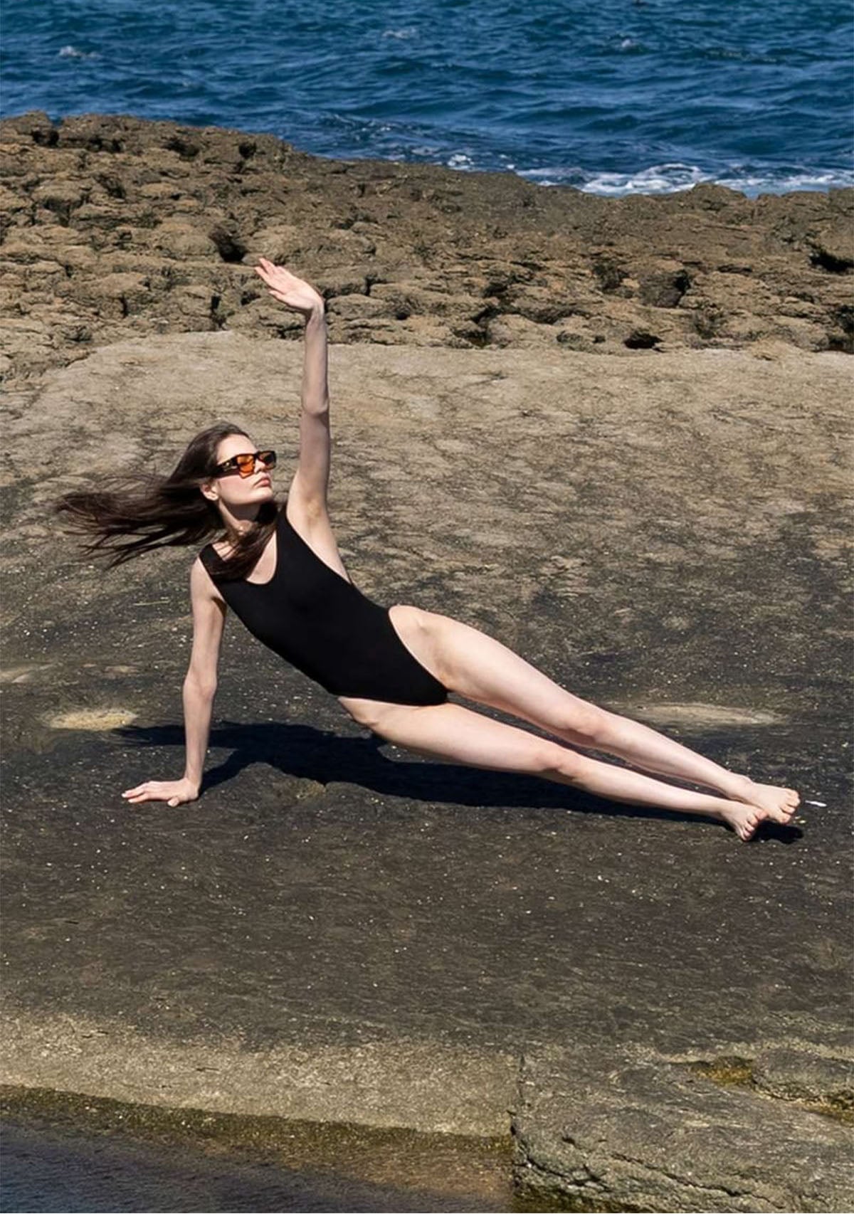 Tiny-Siyah Sırt Dekolteli Bodysuit-Bodysuit-5-Milagron.com