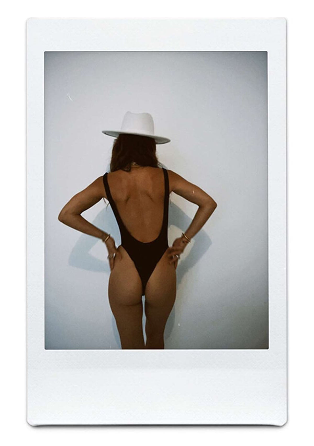 Tiny-Siyah Sırt Dekolteli Bodysuit-Bodysuit-8-Milagron.com