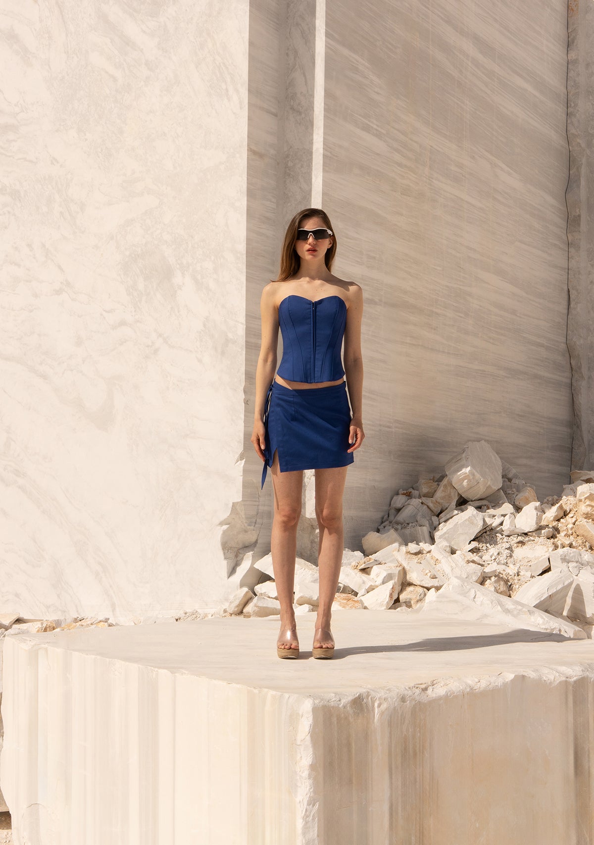 Tiny-önü Fermuarlı Sırtı Ayarlanabilir Balenli Mavi Korse-Büstiyer-10-Milagron.com