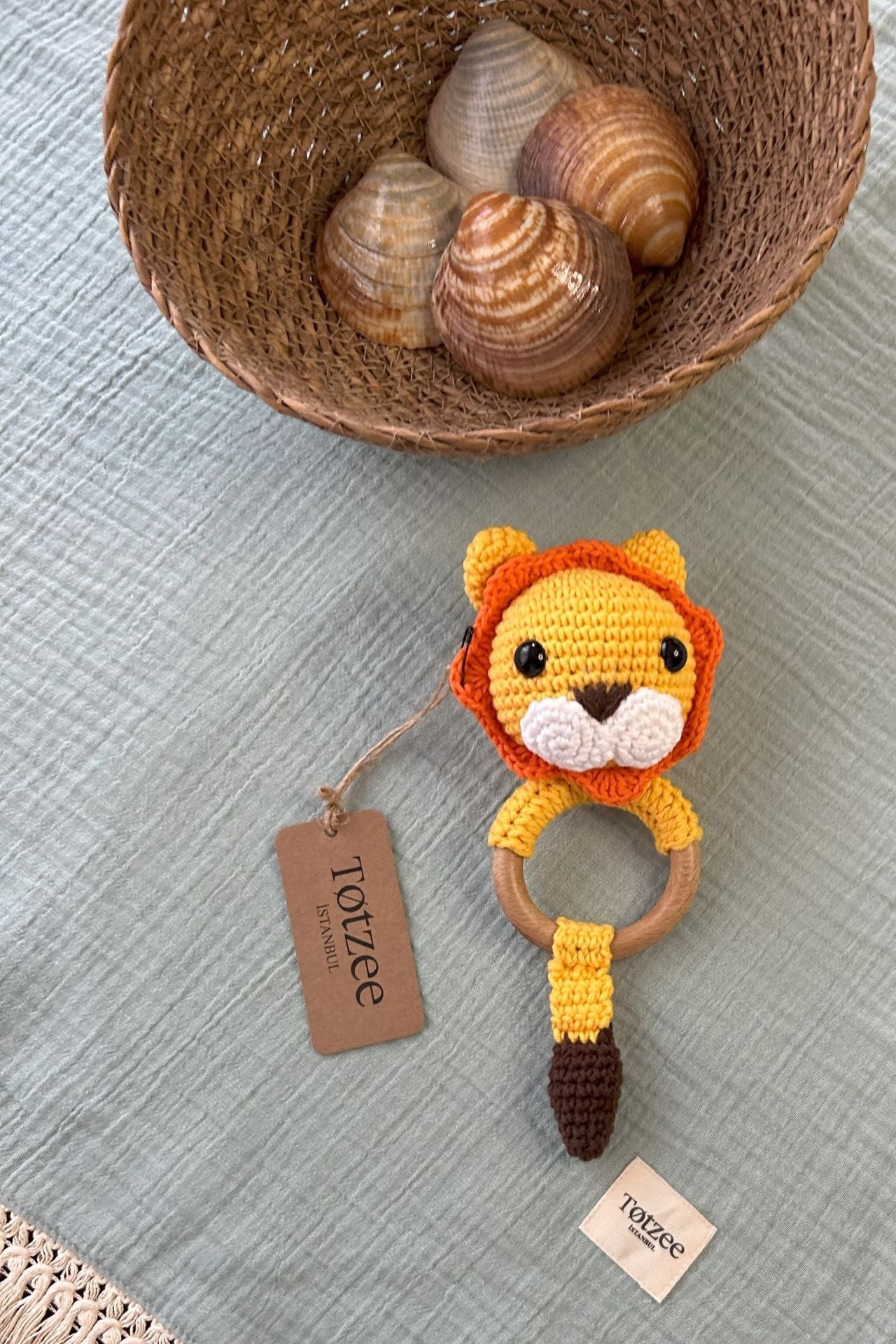 Totzee-Amigurumi Aslan Çıngırak Sarı-Amigurumi Çıngırak-1-Milagron.com