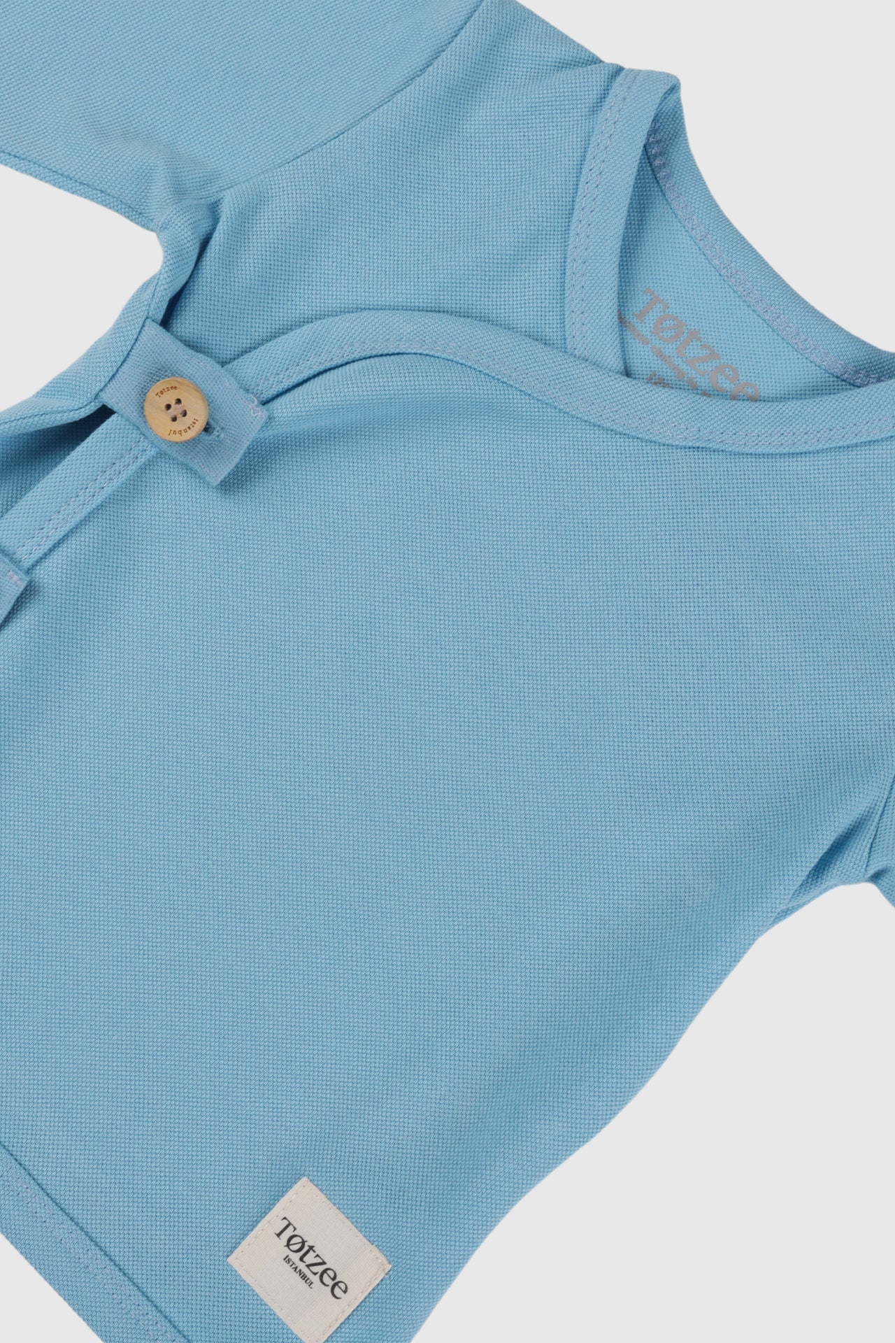 Totzee-Düğmeli Kruvaze Üst Gökyüzü Mavisi-Body-3-Milagron.com