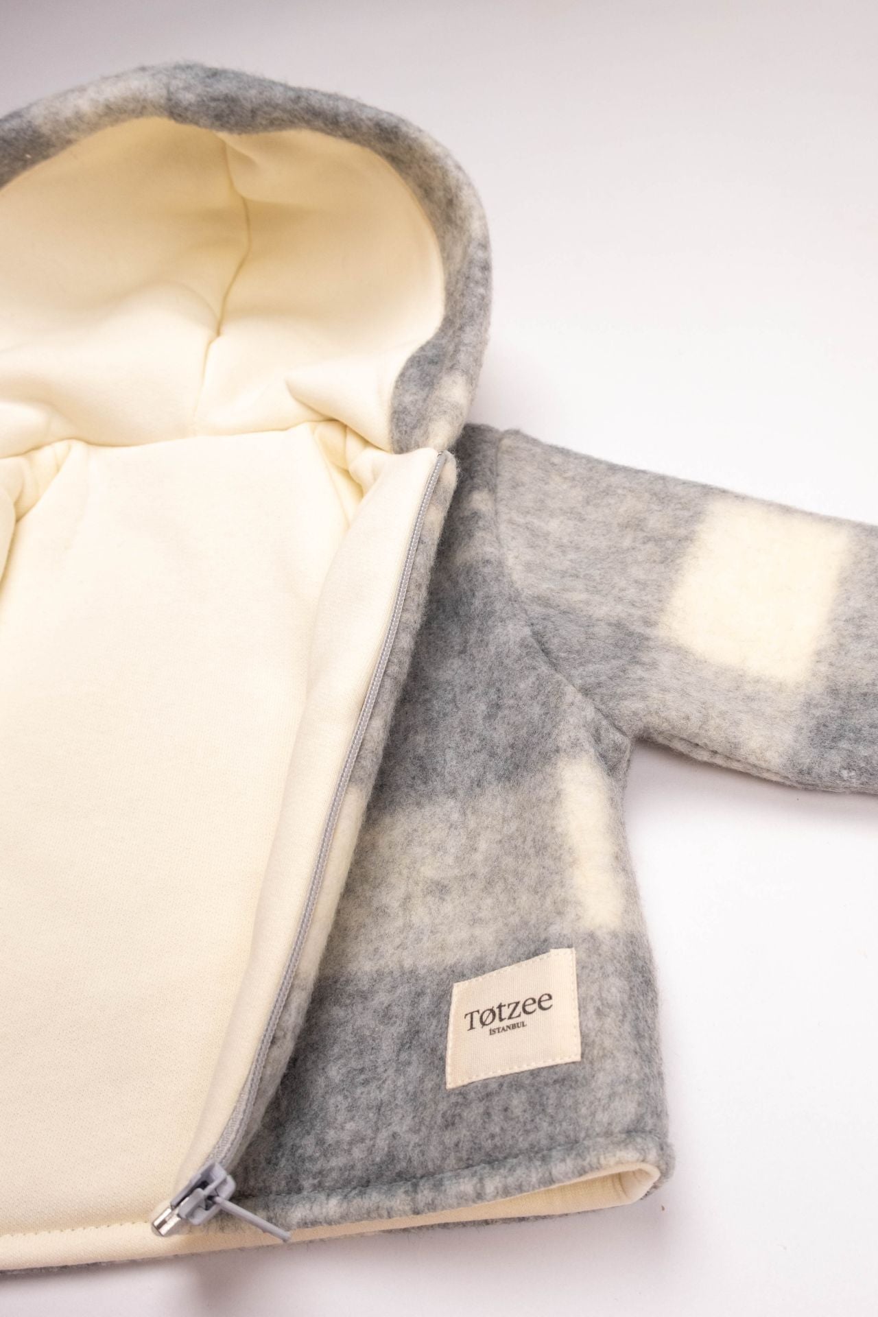 Totzee-Kapüşonlu Mont Ekose Gri & Krem-Mont-3-Milagron.com