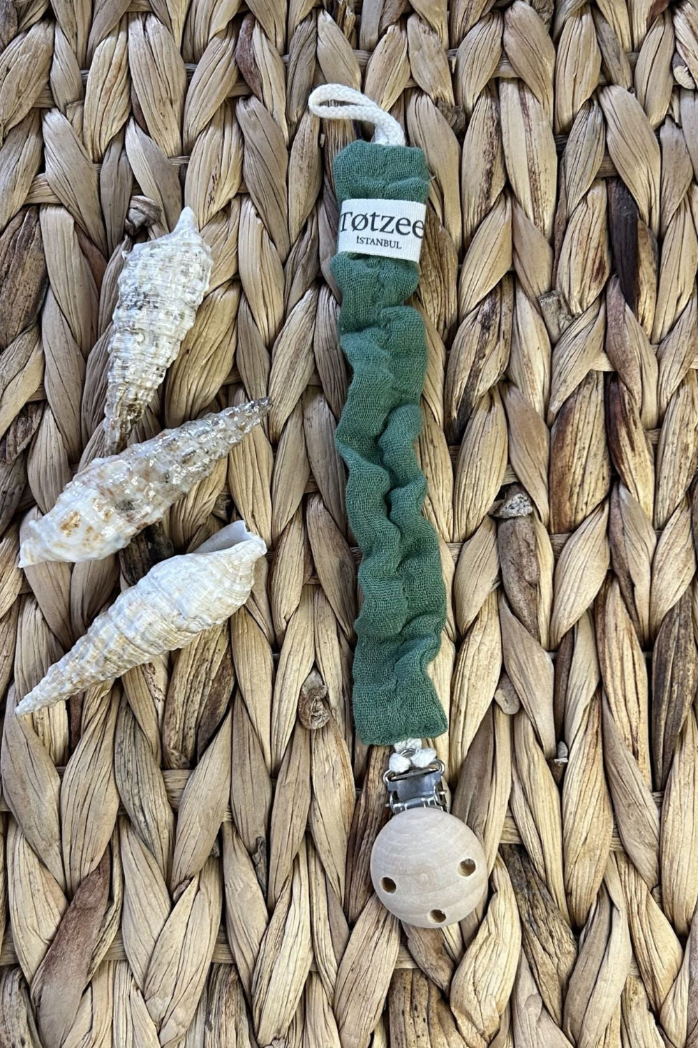 Totzee-Müslin Emzik Askısı Çimen Yeşili-Emzik Askısı-2-Milagron.com