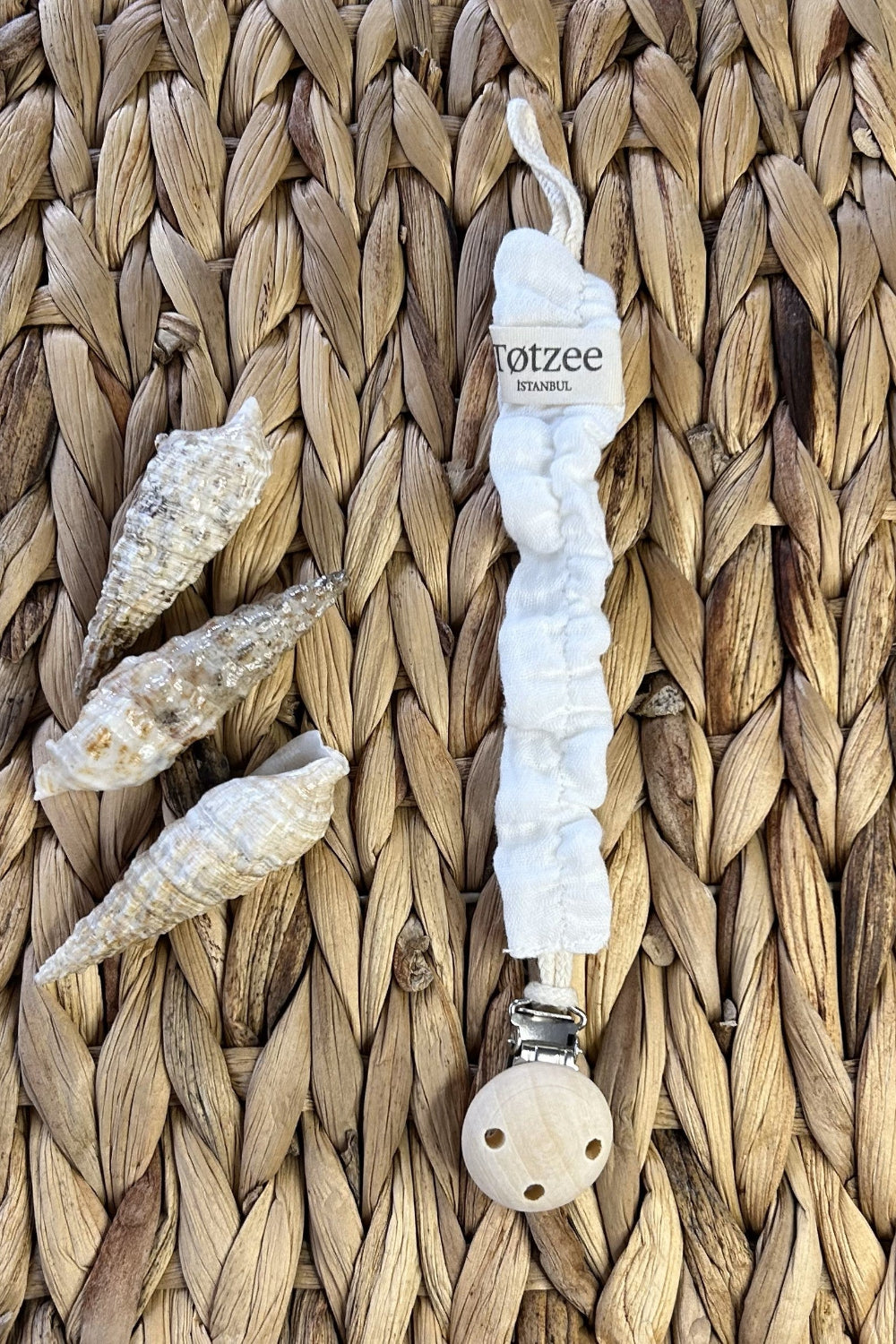 Totzee-Müslin Emzik Askısı Ekru-Emzik Askısı-1-Milagron.com