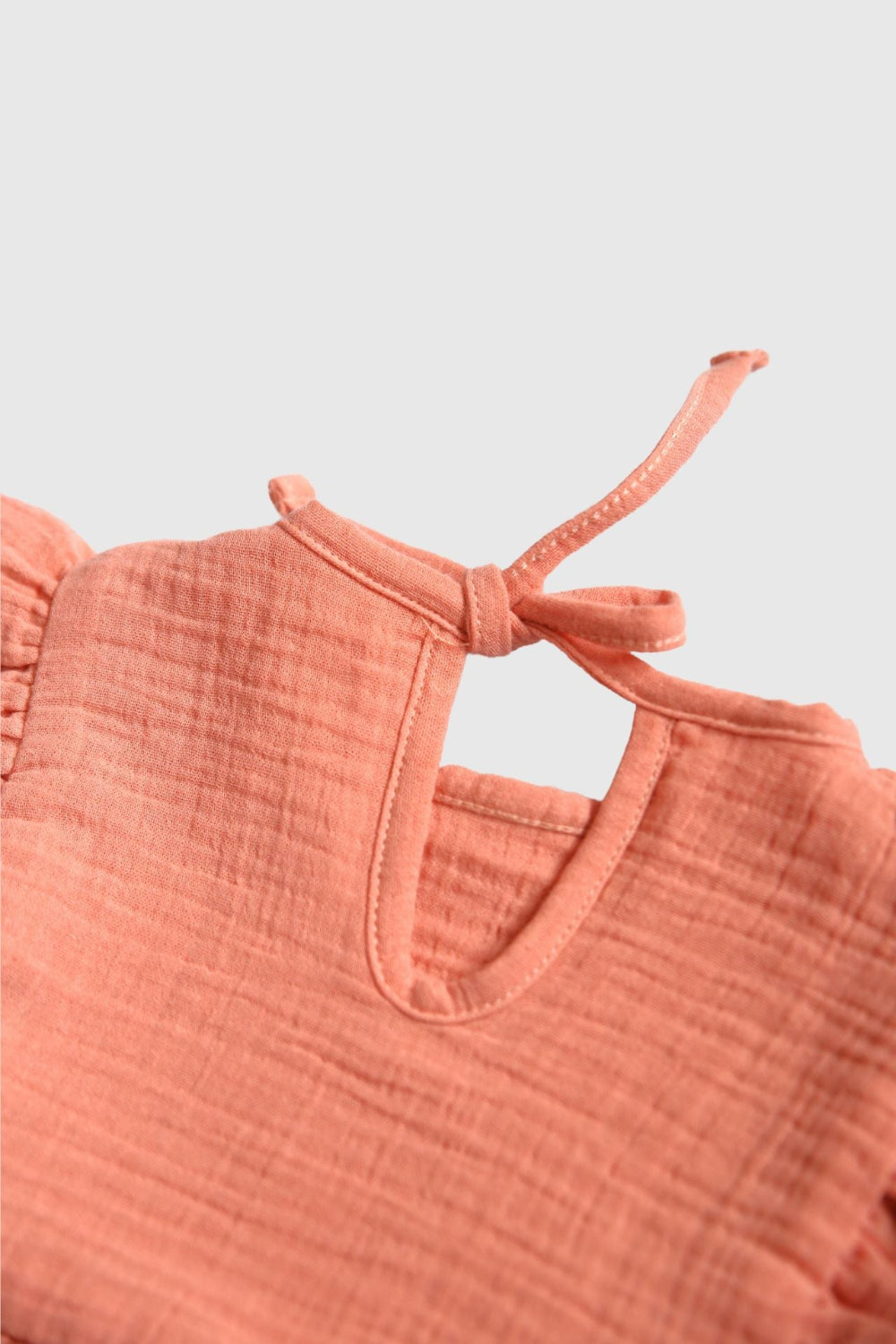 Totzee-Müslin Fırfırlı Mama Önlüğü Mercan-Önlük-3-Milagron.com