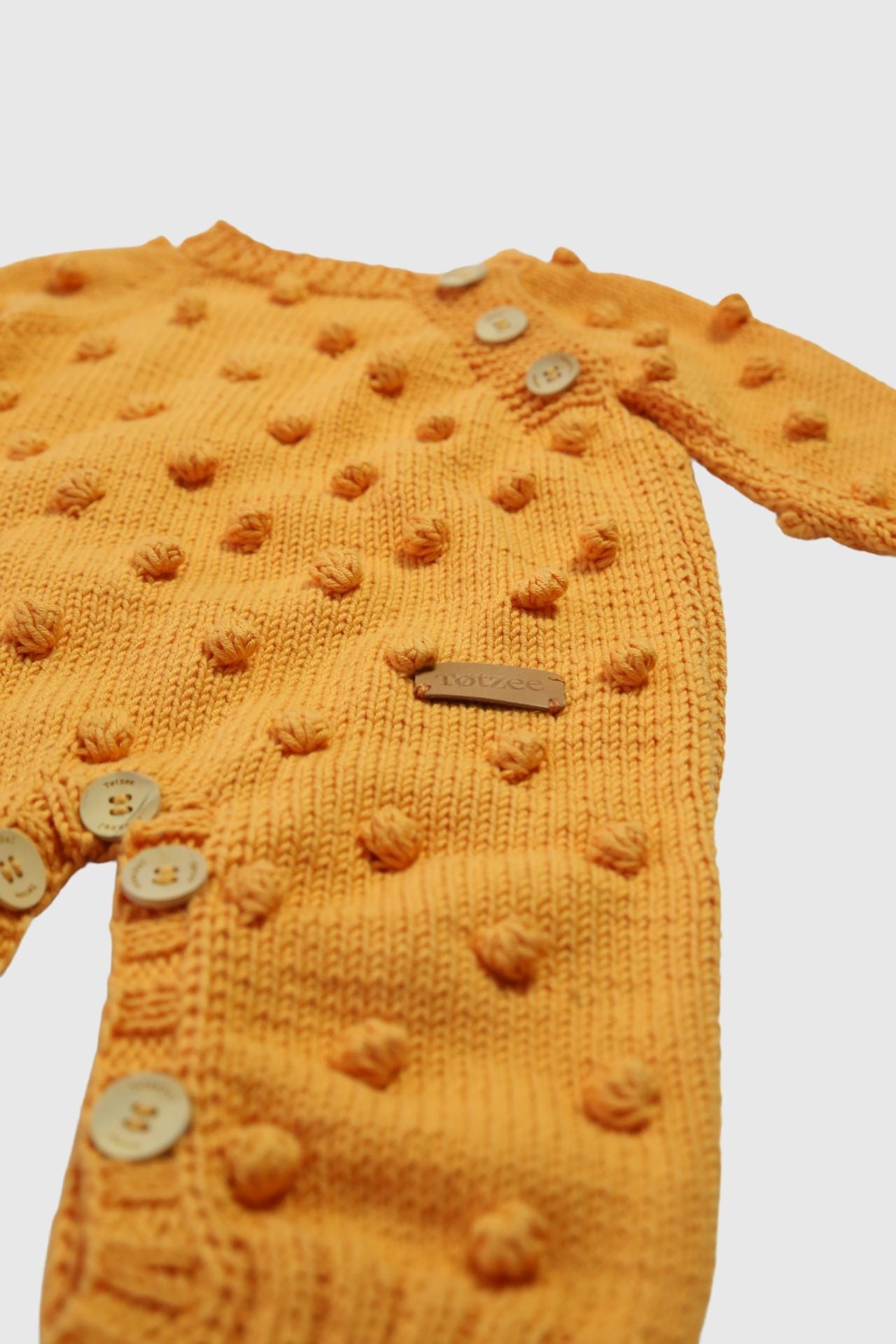 Totzee-Organik El Örgüsü Omuzdan Düğmeli Tulum Kavuniçi-Çocuk Elbise & Tulum-3-Milagron.com