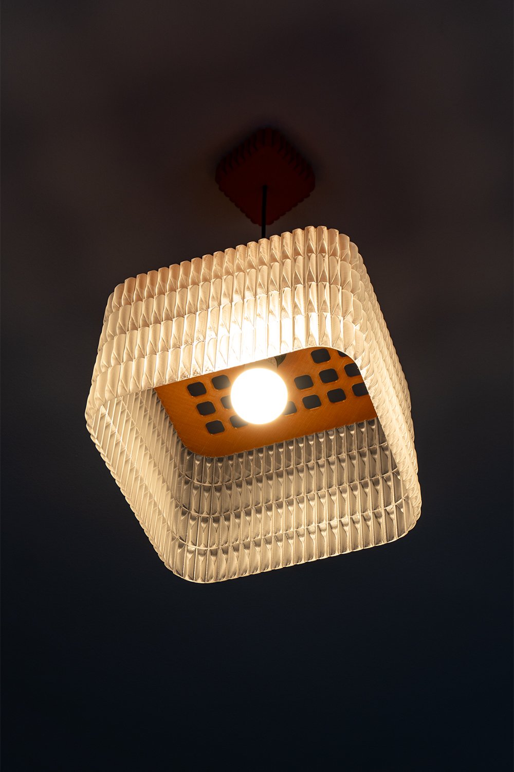 Tou Workshop-Diamond Avize-Avize-4-Milagron.com