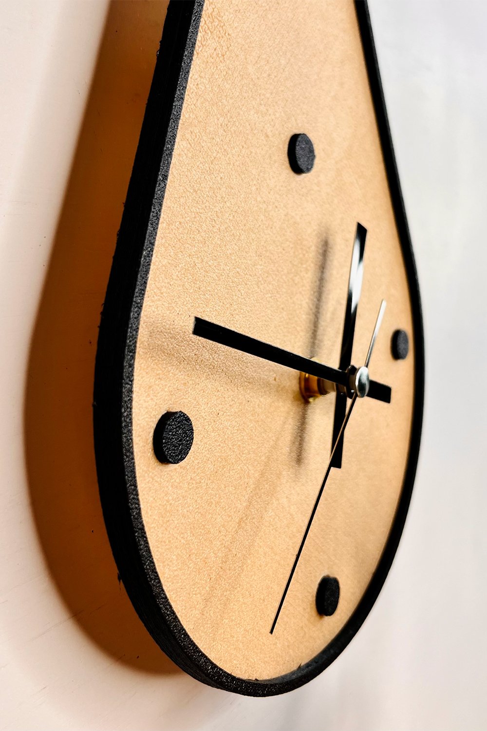 Tou Workshop-Drop Duvar Saati-Duvar Saati-5-Milagron.com