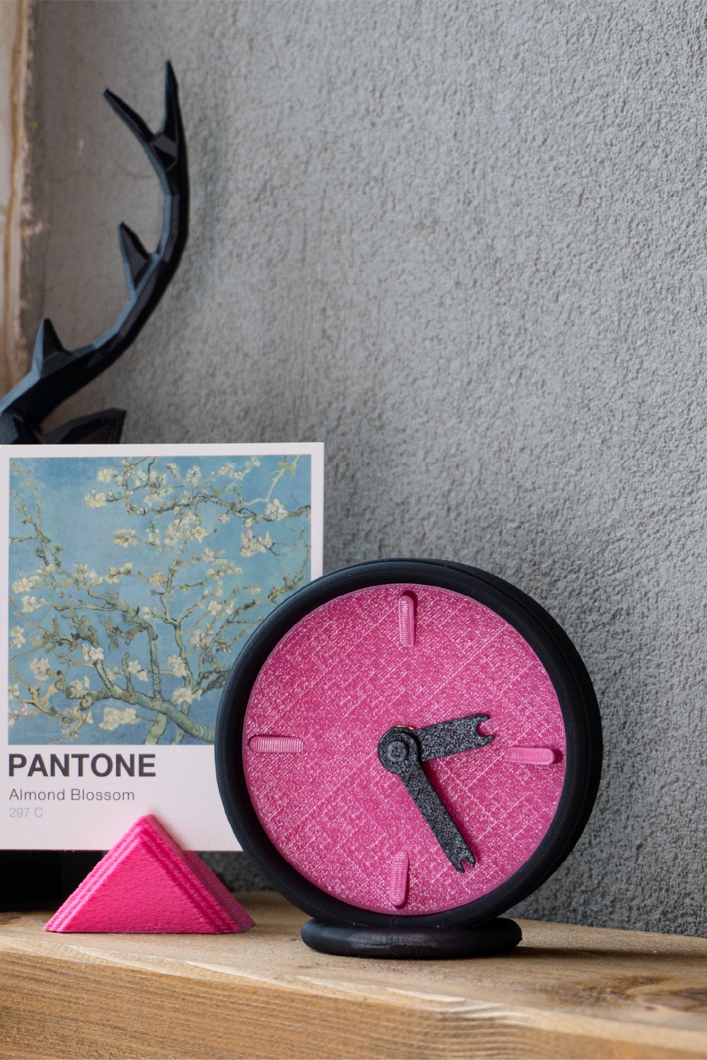 Tou Workshop-Lume Masa Saati-Masa Saati-3-Milagron.com