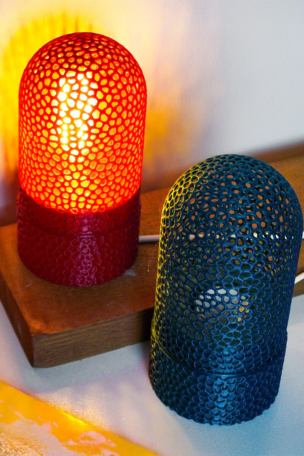 Tou Workshop-Voronoi Masa Lambası-Masa Lambası-5-Milagron.com