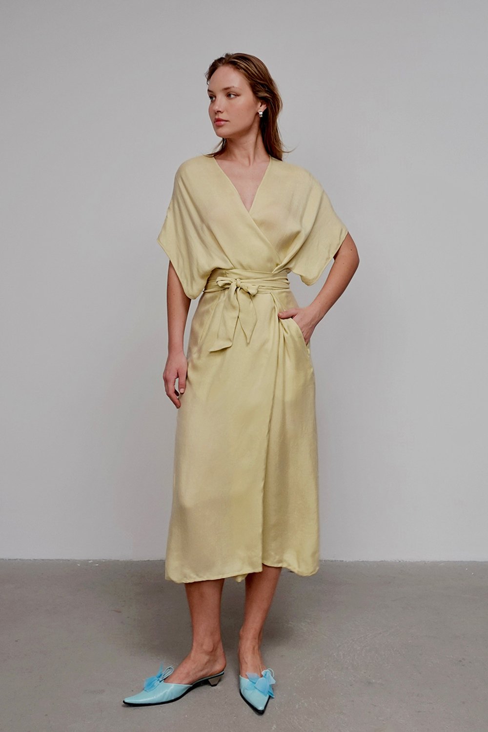 Towdoo-Venus Sabahlık Kimono - Krem-Sabahlık-4-Milagron.com