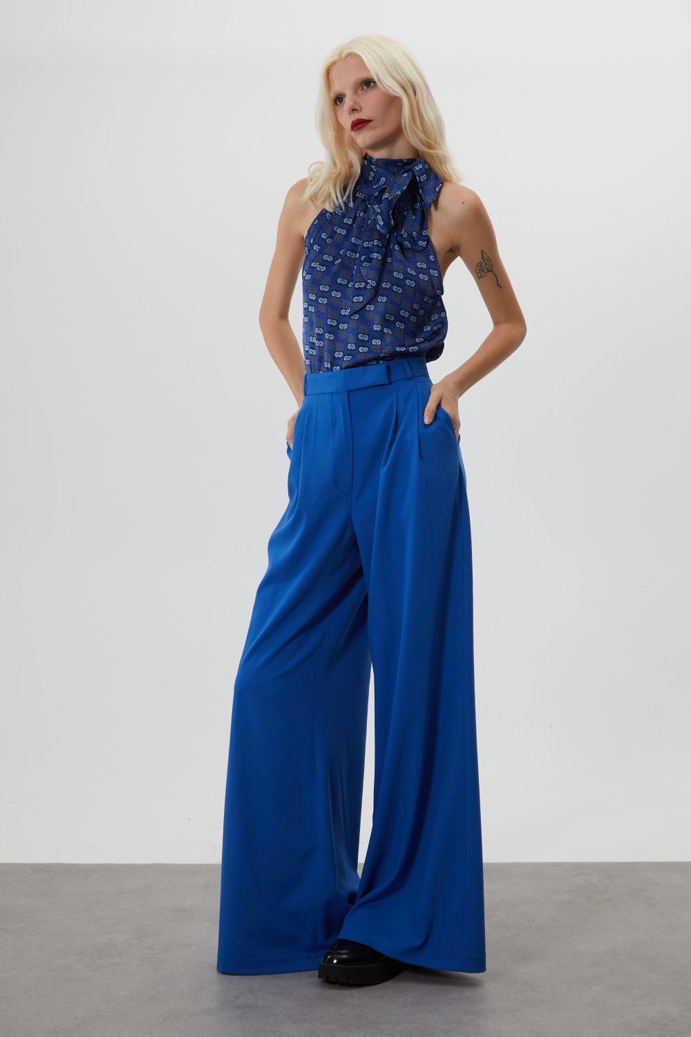 Trust The Team-Victoria Yüksekbel Pantolon-Kumaş Pantolon-3-Milagron.com