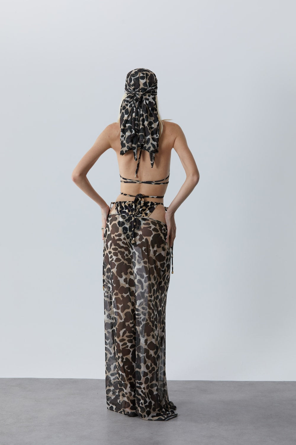 Trust The Team-Zeta Bow Leopar Desenli Plaj Eteği-Pareo & Bandana-3-Milagron.com