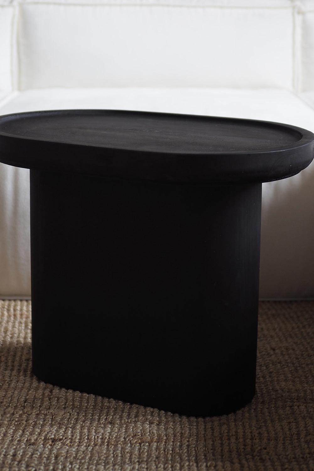 Tuca's Home-Axel Coffee Table Siyah-Sehpa-3-Milagron.com