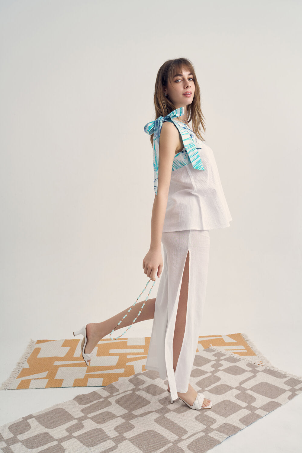 Unexpectedone-Put a Bow on It - Havana-Top-3-Milagron.com