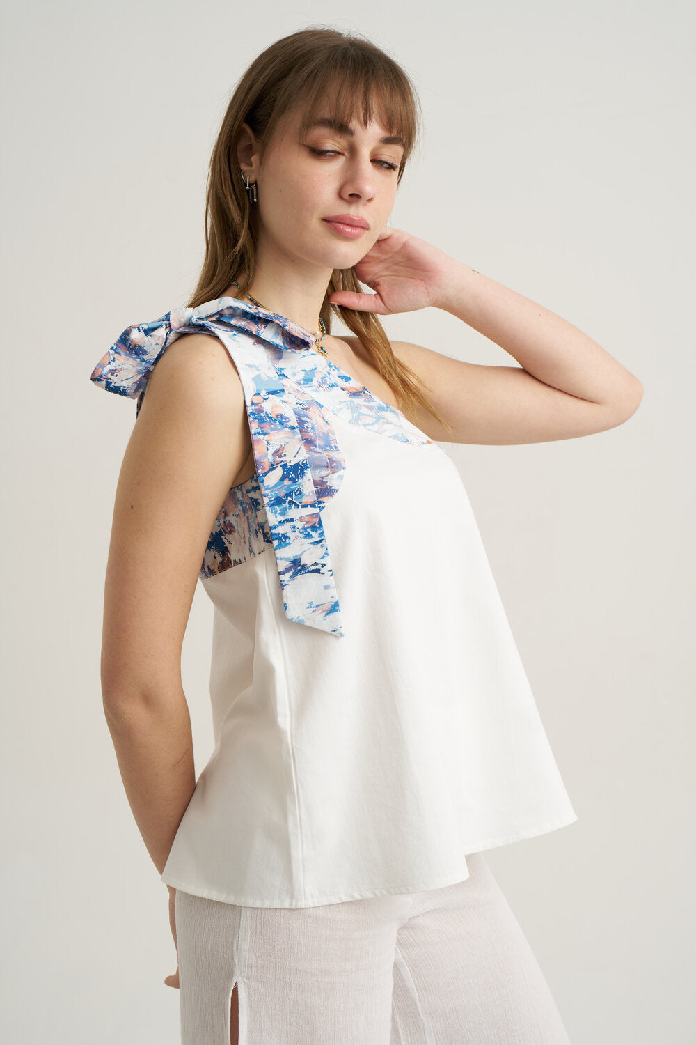 Unexpectedone-Put a Bow on It - Jean Blue-Top-4-Milagron.com