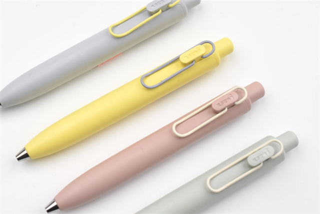 Uniball-Uni Ball One P Limited Edition Marriage Colours 0.5 Mm Rose Milk-Roller Kalem-4-Milagron.com